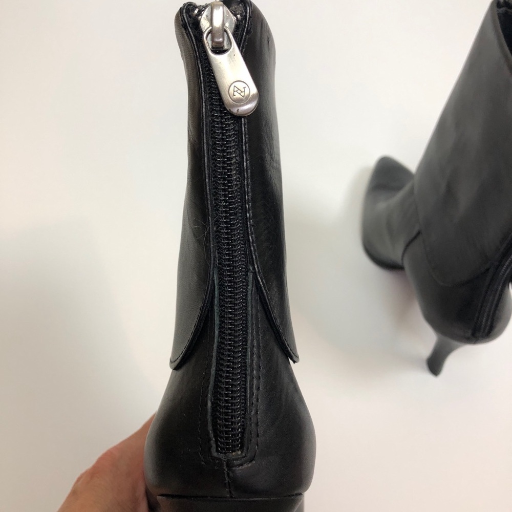 AdrienneVittadini Jael Folded Cuff Bootie - Picture 7 of 15